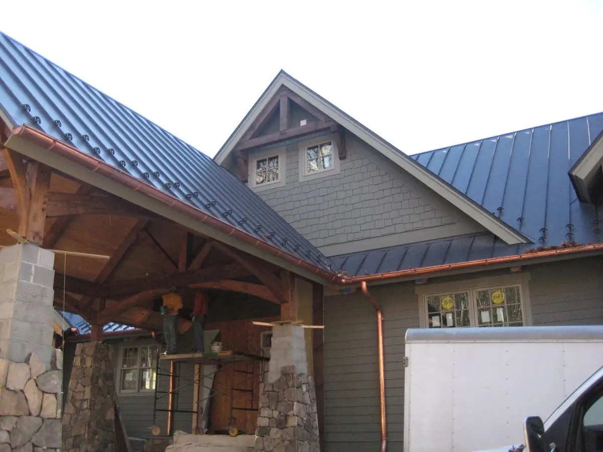 Craftsman Roofing team delivering quality roofing work in South Whitehall